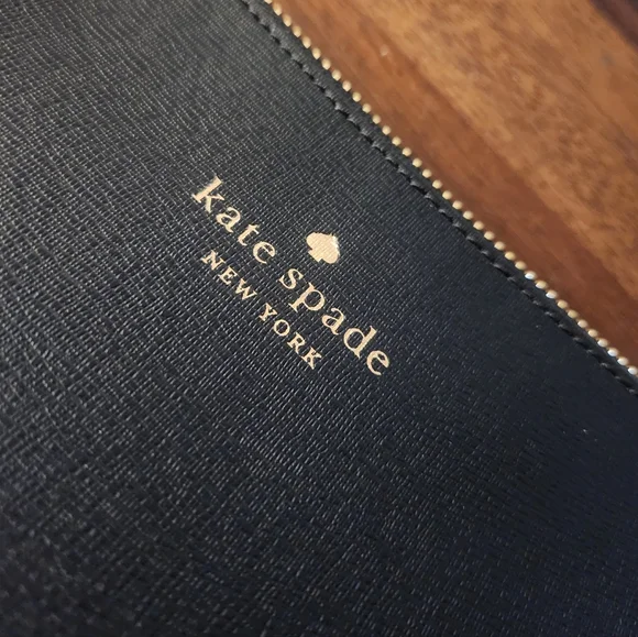 Kate Spade | Ginnie Crossbody - Picture 8 of 14